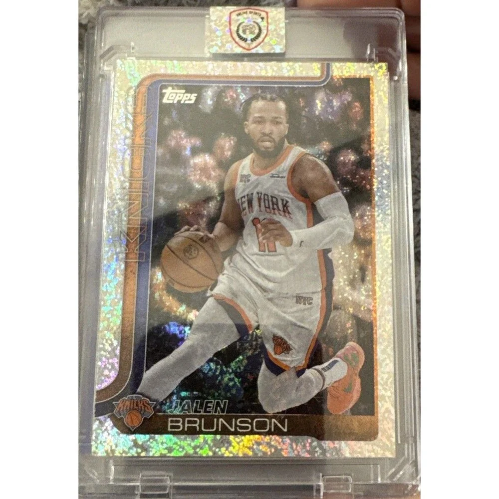 2025-26 Topps Basketball New York Knicks Jalen Brunson Sand Glitter Foil